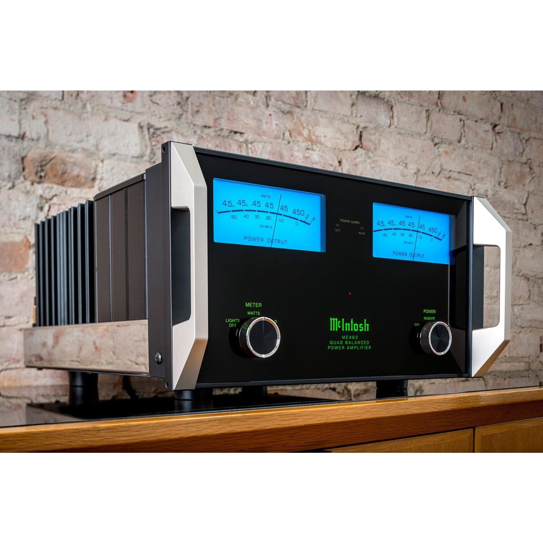 McIntosh MC462 2-Channel Solid State Amplifier | ListenUp