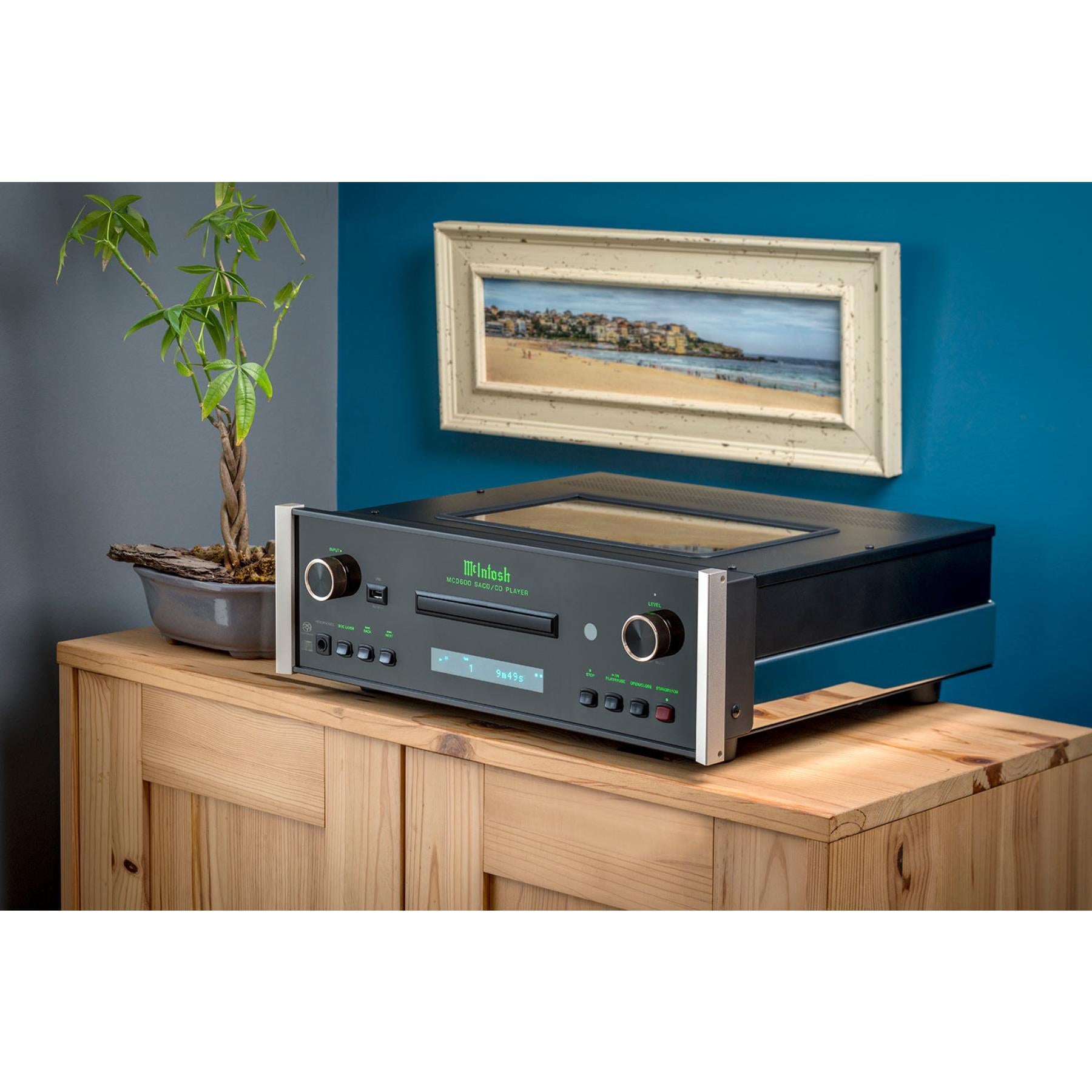 McINTOSH MCD12000 SACD/CD Player