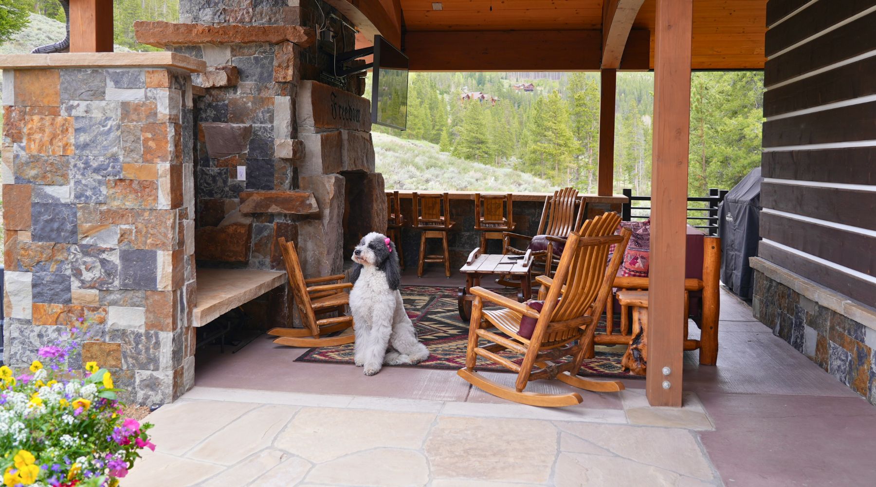 Award-Winning Outdoor Living: ListenUp Shines in the Rockies