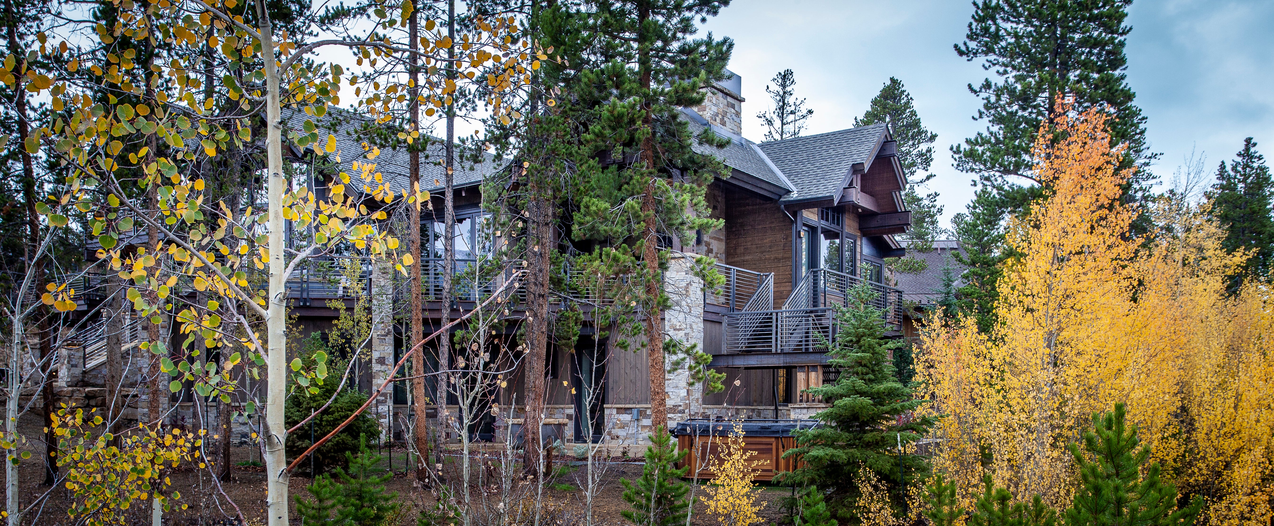 Modern Home Spaces: Living at the Peak