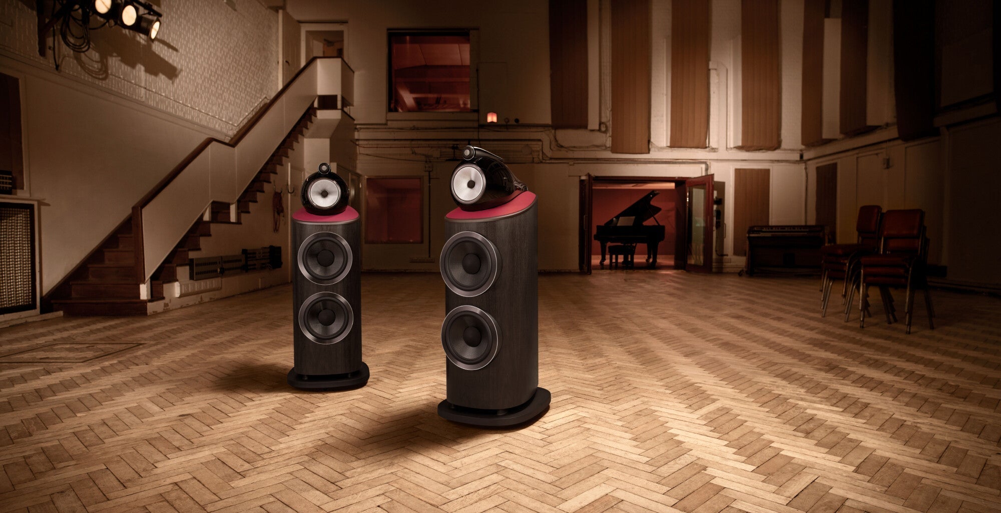 Bowers & Wilkins 801 Abbey Road Limited Edition: A Tribute to Audio Excellence
