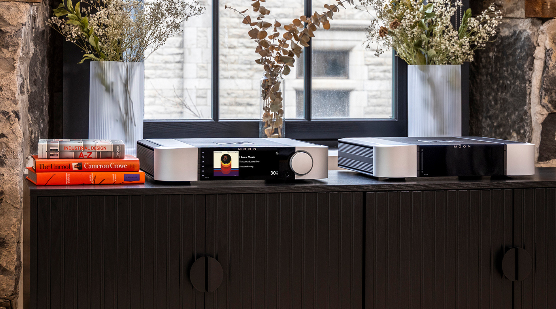 MOON 491 & MOON 461 Review: Why High End Stereo Separates Still Deliver