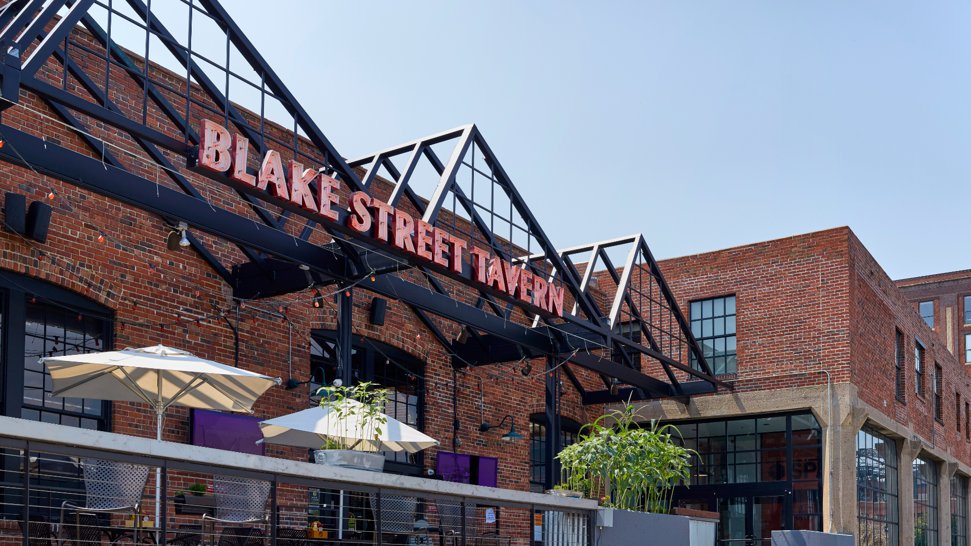 Commercial Spotlight: Blake Street Tavern