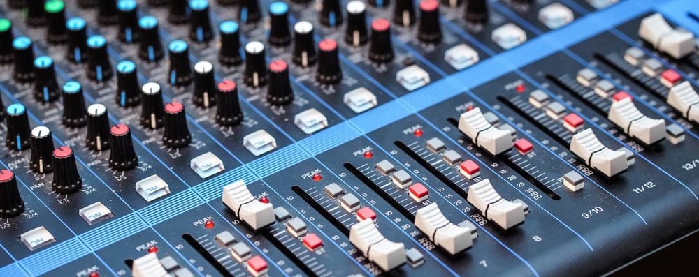 Pro Audio Video Commercial/Pro Audio & Video | ListenUp