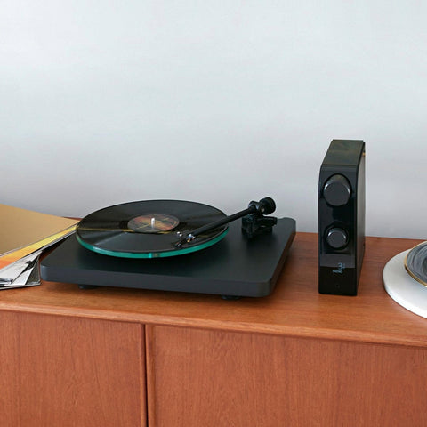 NAD D3045 - Integrated Amplifier (view 4 of 6)