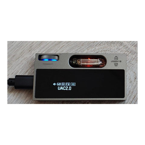 Shanling UA7 Portable USB DAC/AMP Headphone Amplifier (view 5 of 6)