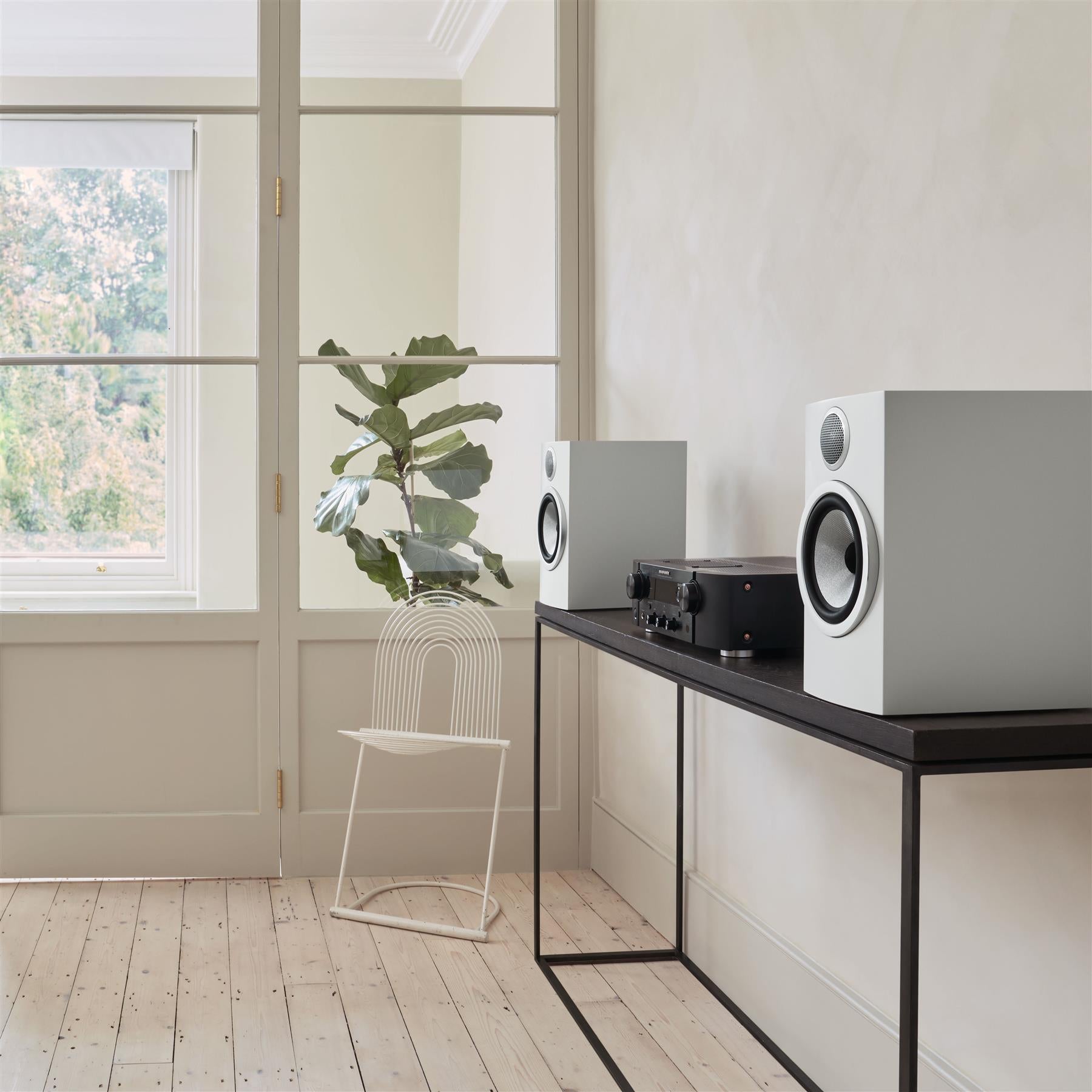 Bowers & Wilkins 706 S3 Bookshelf Speakers | ListenUp