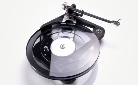 Rega Planar 8 Turntable (view 7 of 9)