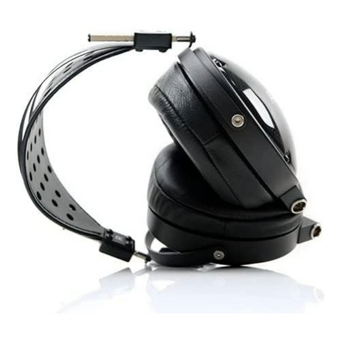 Audeze LCD-XC Closed-Back Planar Magnetic Headphones (view 2 of 5)