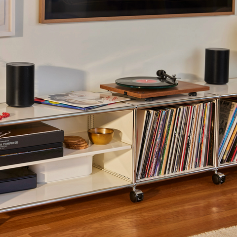 Sonos Era 100 SL Compact Wireless Smart Speaker with turntable (view 6 of 7)
