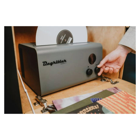 Degritter Mark II Ultrasonic Record Cleaning Machine turning on (view 9 of 9)