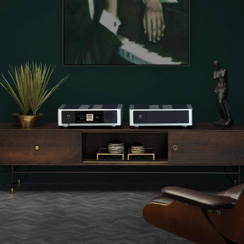NAD Masters M66 Streaming DAC-Preamplifier (view 3 of 5)