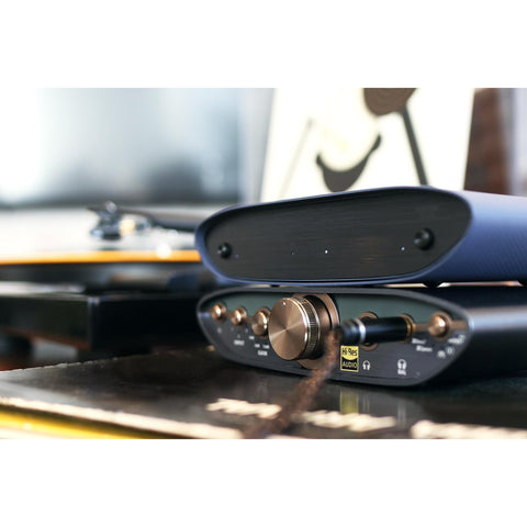 iFi Audio ZEN Air Phono 2 MM/MC Phono Preamplifier with zen can 3 (view 5 of 5)