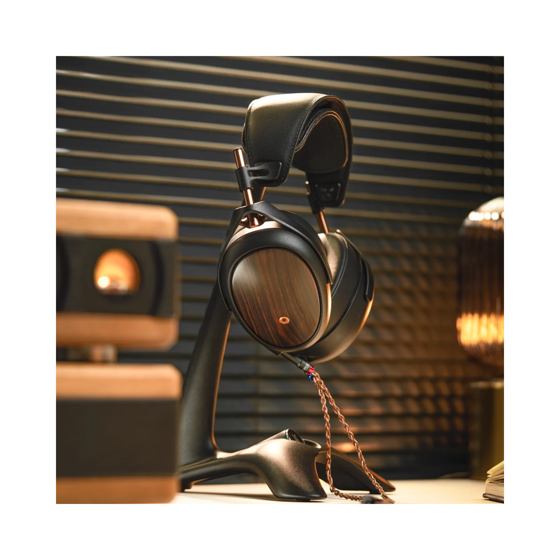 Meze Audio Liric II Closed Back Headphones - Clearance / Open Box