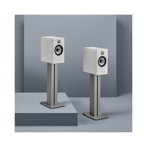 B&W 606 S3 Stand-mount Loudspeaker Pair - Clearance / Open Box (view 3 of 10)