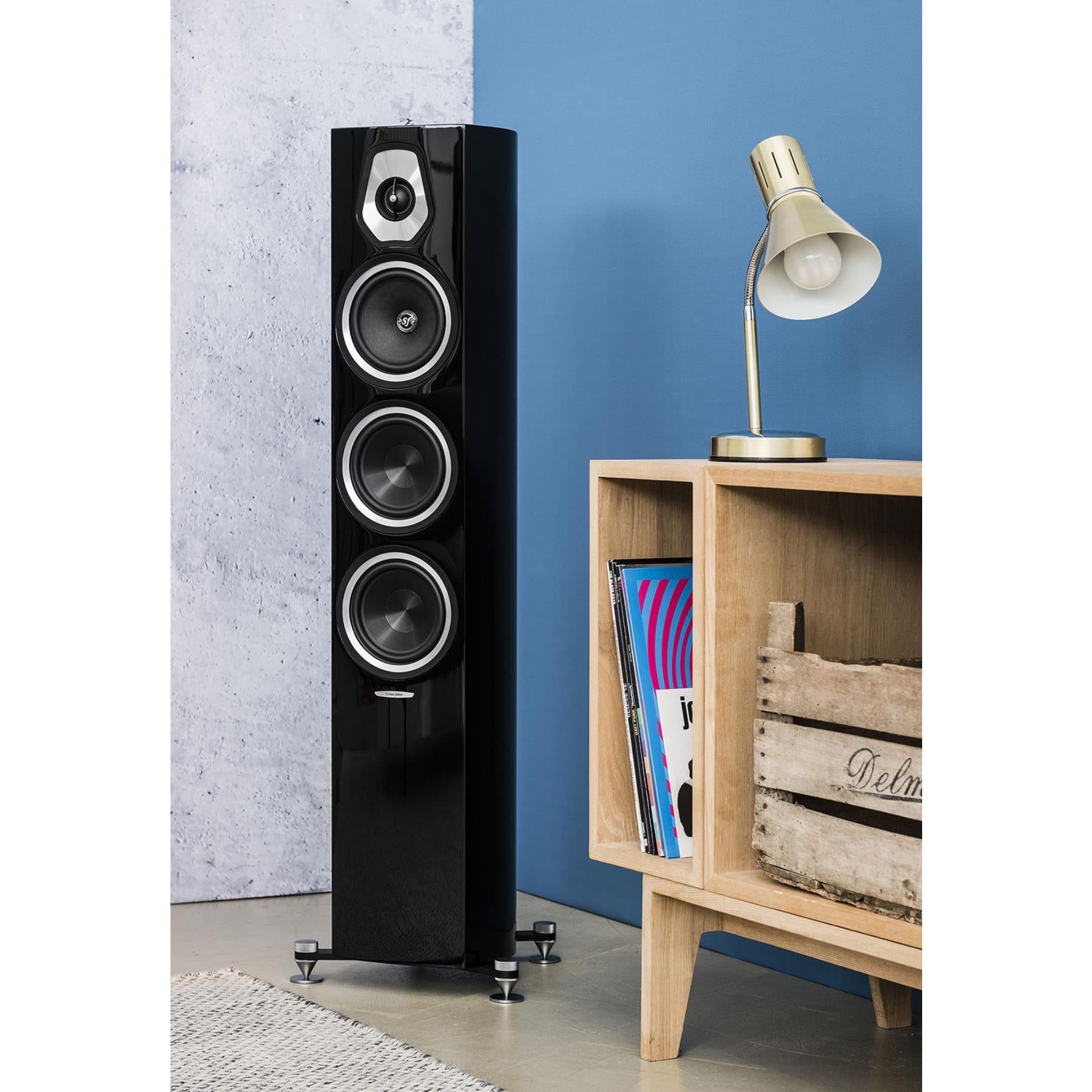 Sonus faber Sonetto III Floorstanding Speakers | ListenUp