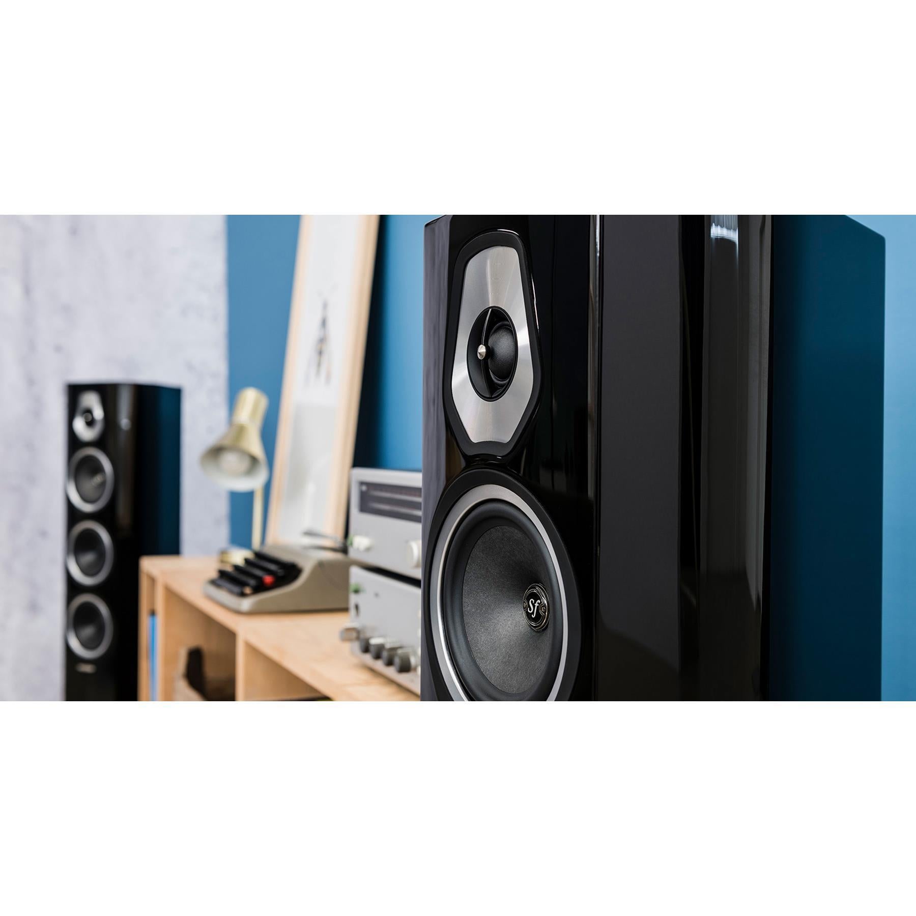 Sonus faber Sonetto III Floorstanding Speakers | ListenUp