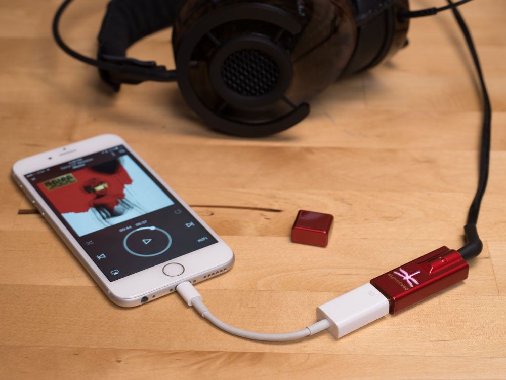AudioQuest DragonFly Red - Plug-in USB Digital-to-Analog Converter