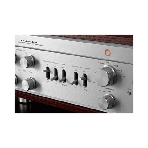 LUXMAN CL-38UC Tube Preamplifier - Clearance / Open Box (view 3 of 6)