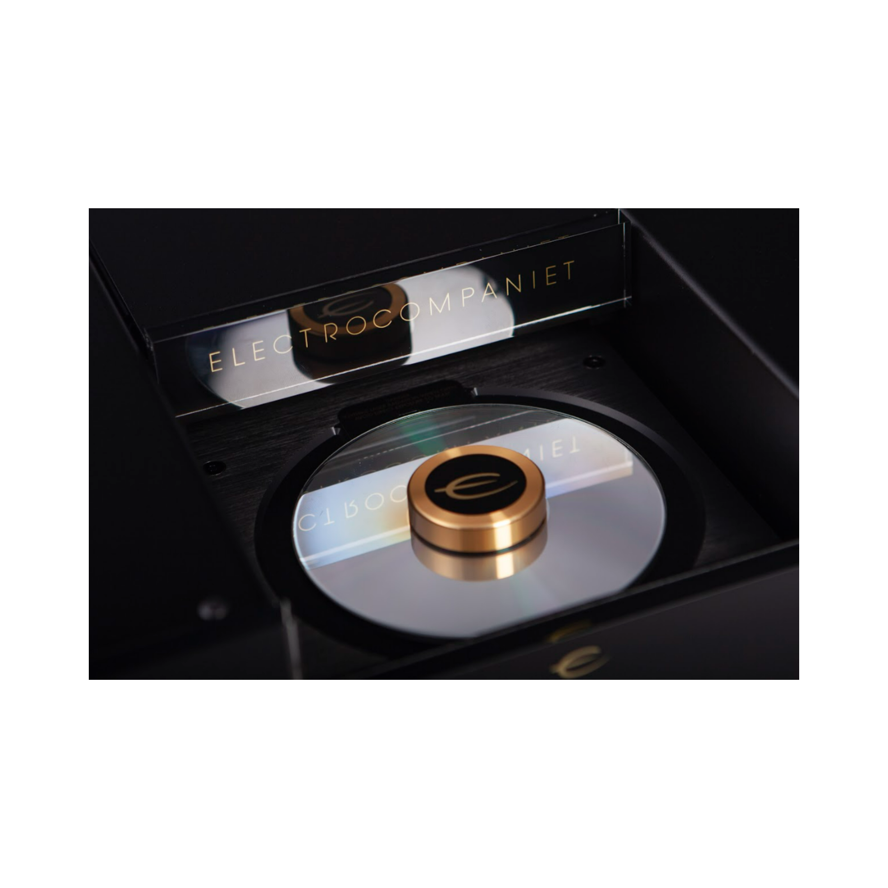 Electrocompaneit EMC 1 MKV Reference CD Player | ListenUp
