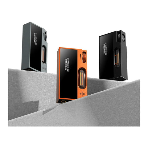 Shanling UA7 Portable USB DAC/AMP Headphone Amplifier lifestyle (view 4 of 4)