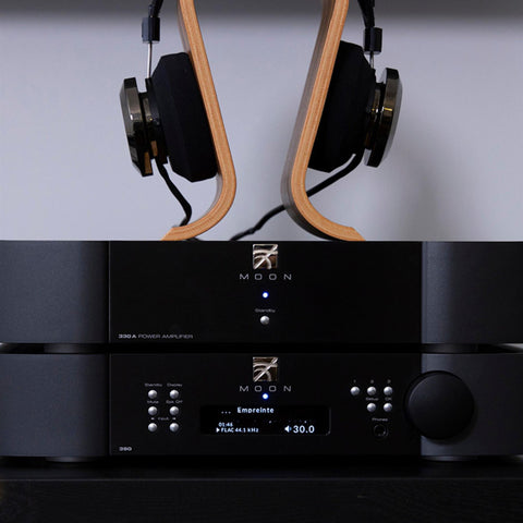 MOON 390 Network Player / Preamplifier (view 4 of 6)