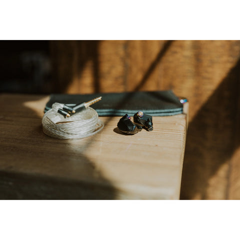 Campfire Audio Campfire Audio Fathom – Flagship Six-Driver All-BA IEM