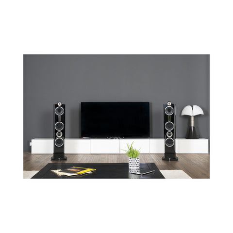 Triangle Triangle Signature Delta Floorstanding Speakers Pair