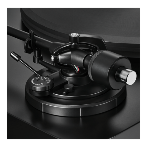 Audio-Technica AT-LP7X Fully Manual Belt-Drive Turntable counterweight (view 6 of 7)