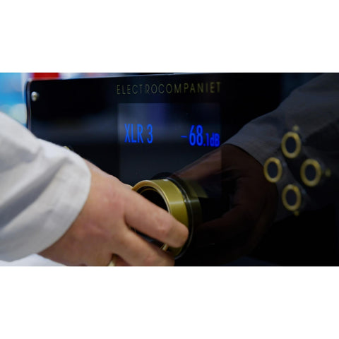 Electrocompaniet EC 5 Reference Class A Preamplifier (view 4 of 6)