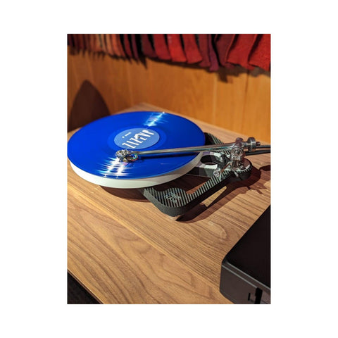 Rega Rega Naia Turntable with Aphelion 2 Cartridge