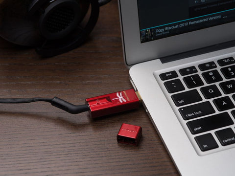 AudioQuest AudioQuest DragonFly Red - Plug-in USB Digital-to-Analog Converter