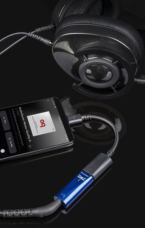 AudioQuest AudioQuest DragonFly Cobalt USB DAC + Preamp + Headphone Amp